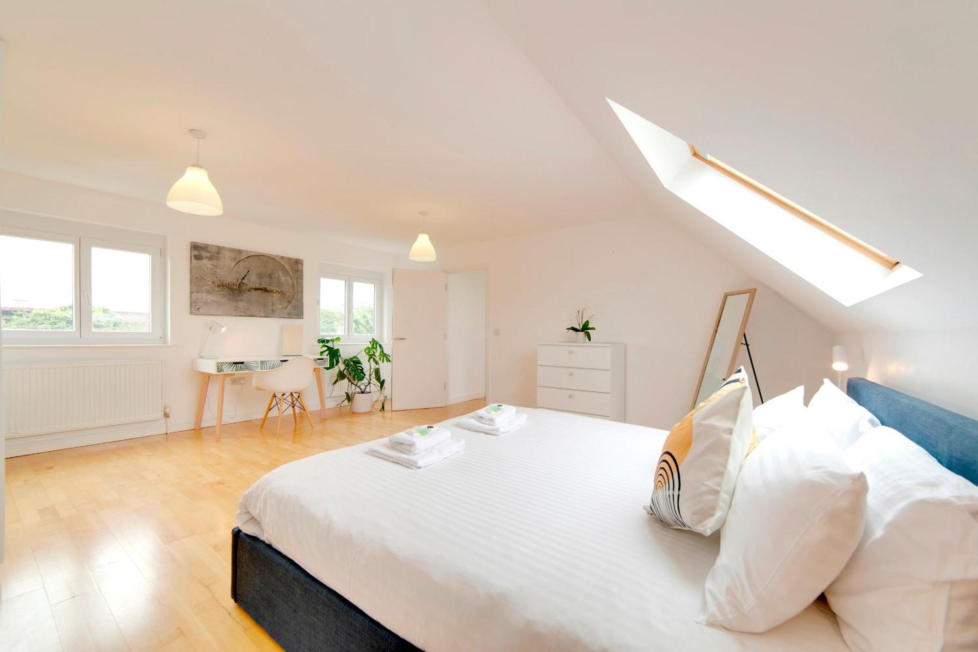 Pass The Keys 49 Byron Square Modern And Spacious 3 Bed Home With Free Parking Cambridge  Ngoại thất bức ảnh